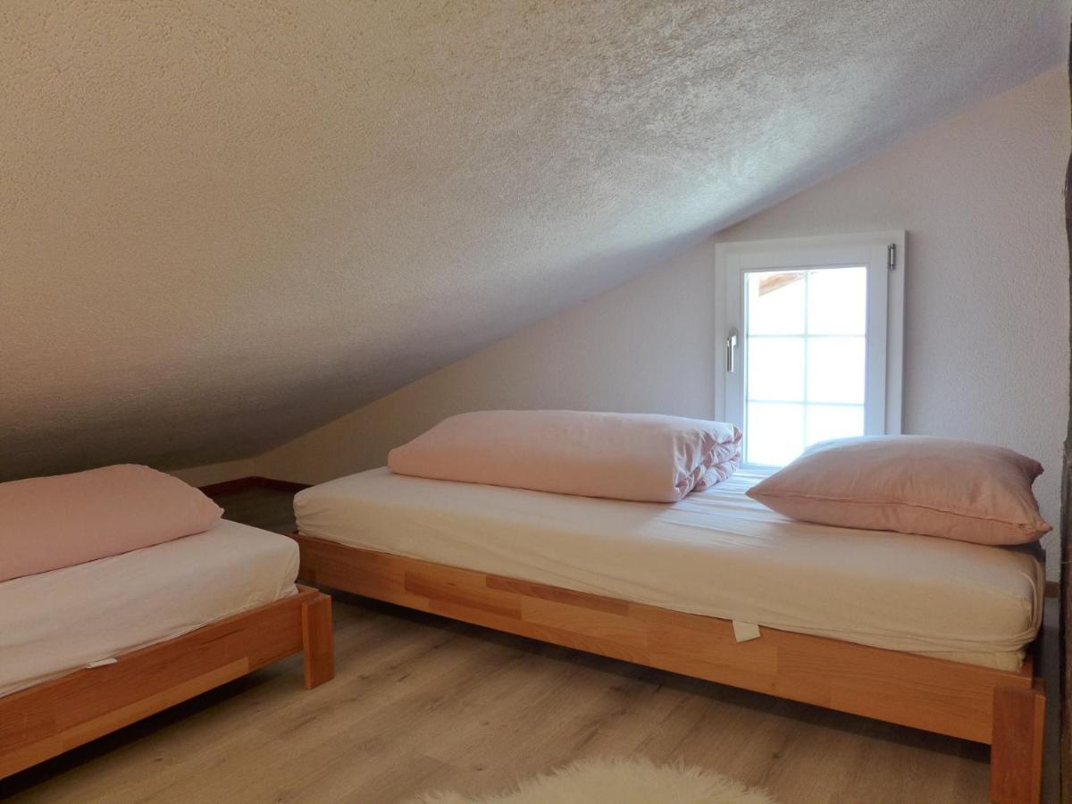 Apartment Chalet Vamika By Interhome Niederried bei Interlaken Bagian luar foto