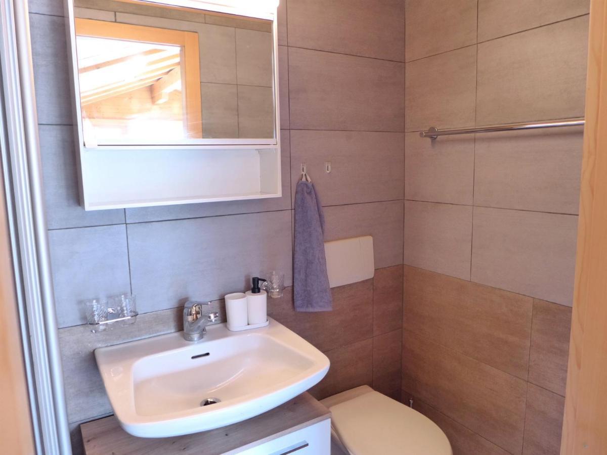 Apartment Chalet Vamika By Interhome Niederried bei Interlaken Bagian luar foto